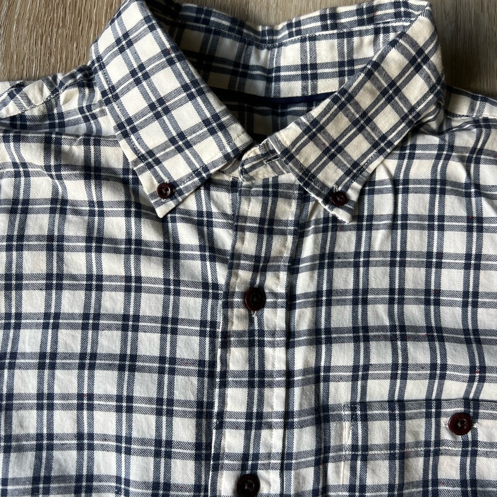 Orvis Mens Classic Fit Plaid Shirt - Size Medium